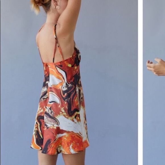 𝅺Urban Outfitters Silky Satin Strappy Cut Out Dress In Warm Toned Marble - Picture 2 of 5